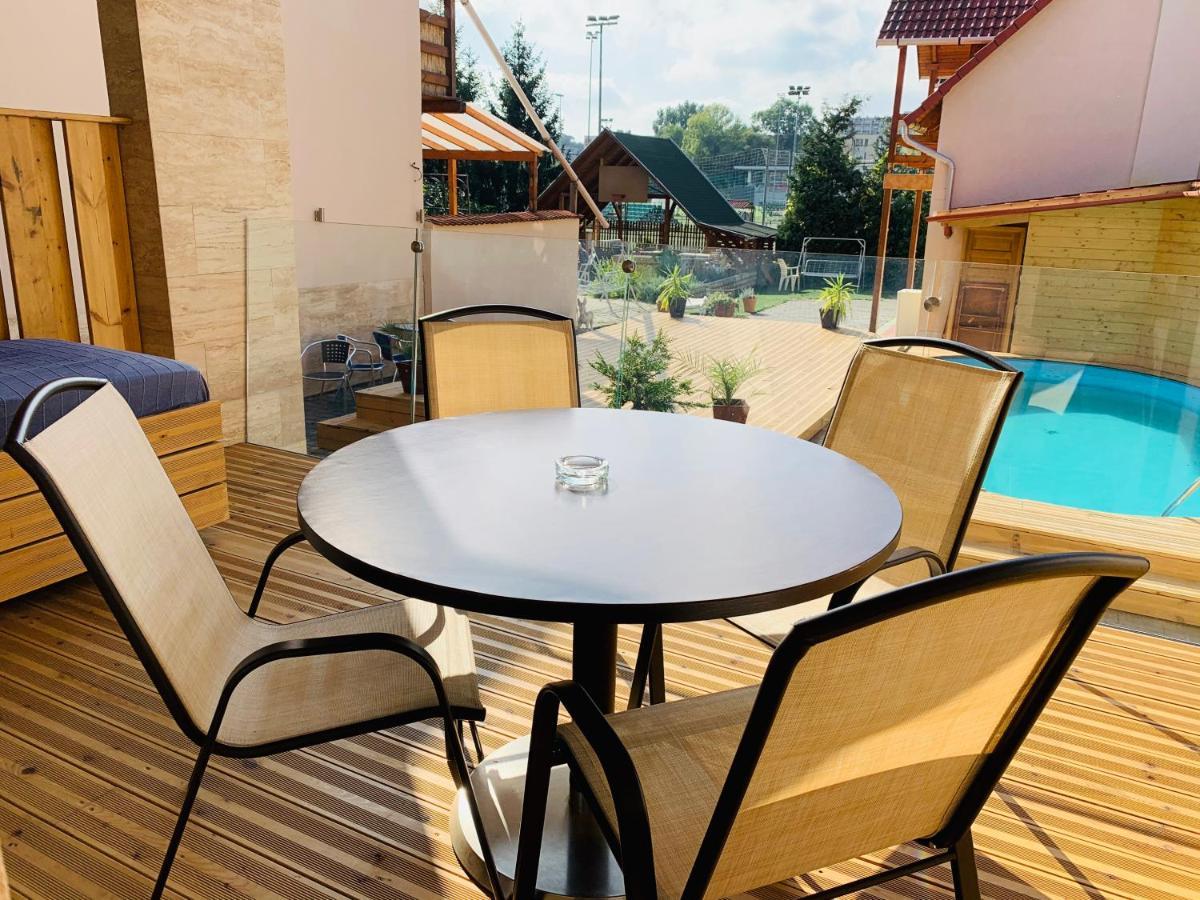 Egria Apartments Exterior photo